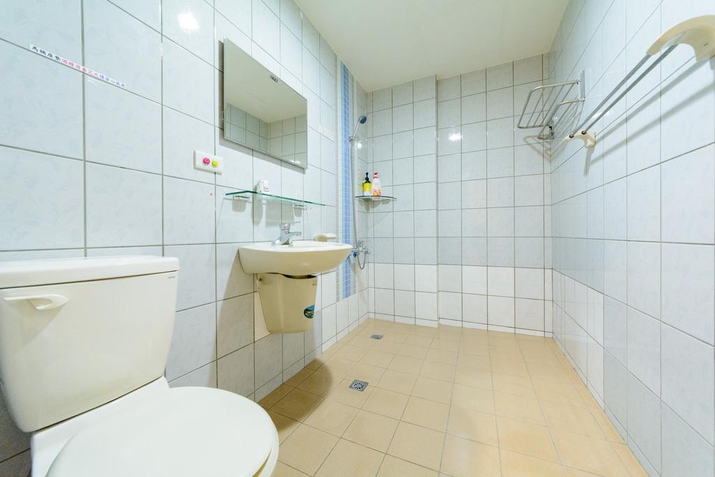 Play House Hotel Tainan Exterior foto