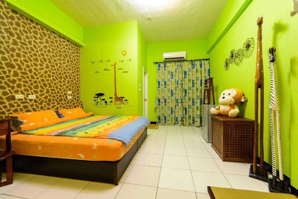 Play House Hotel Tainan Exterior foto