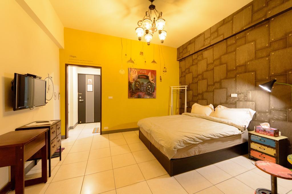 Play House Hotel Tainan Exterior foto