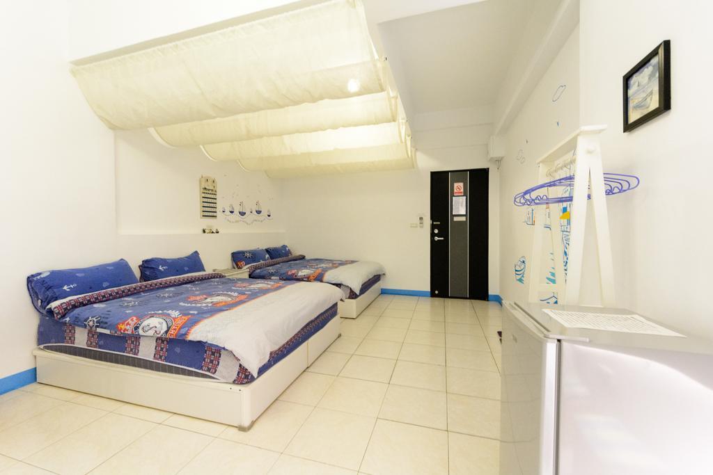 Play House Hotel Tainan Exterior foto